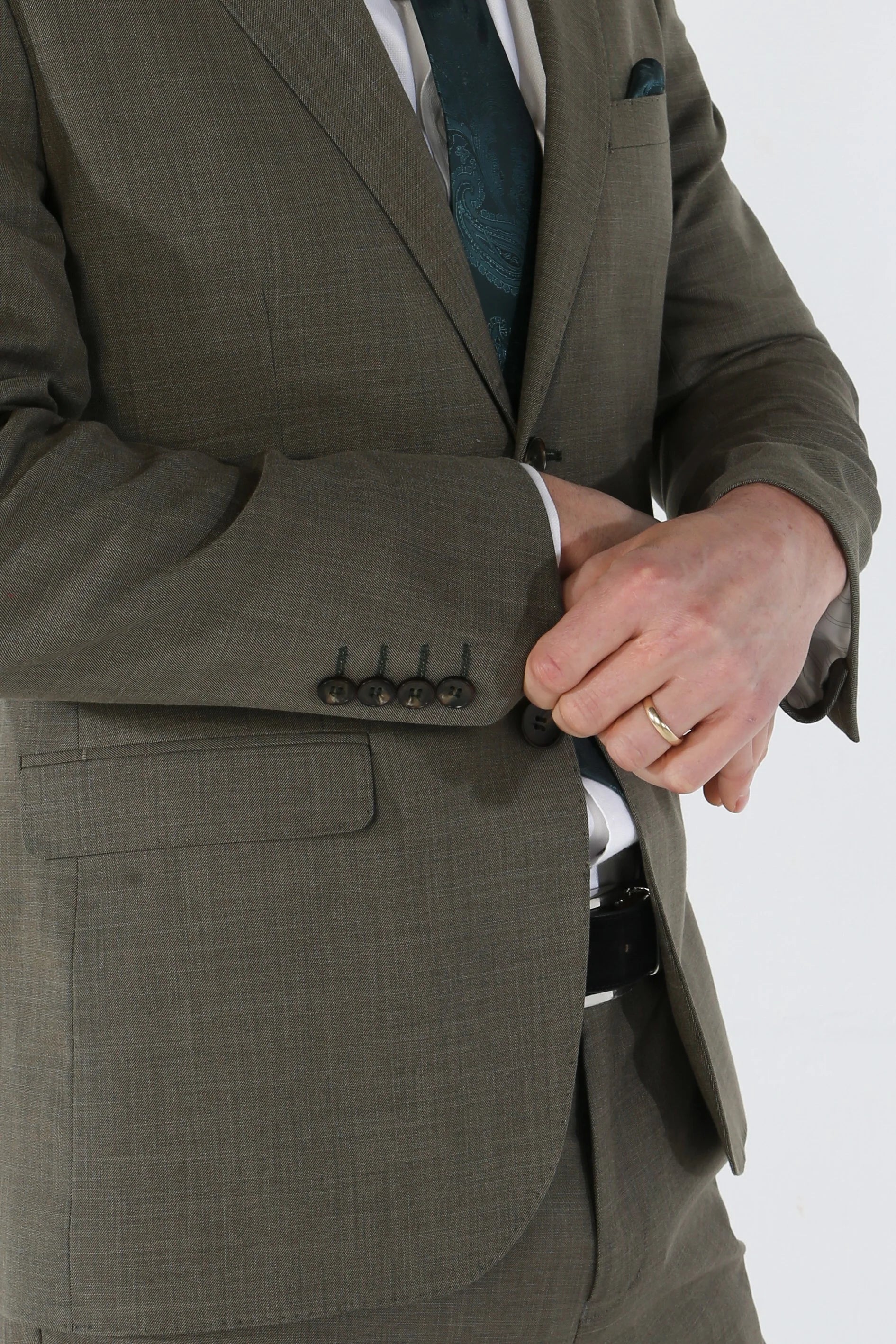 34" Jacket 28" Trousers, 36" Jacket 30" Trousers, 38" Jacket 32" Trousers, 40" Jacket 34" Trousers, 42" Jacket 36" Trousers, 44" Jacket 38" Trousers, 46" Jacket 40" Trousers, 48" Jacket 42" Trousers, 50" Jacket 40" Trousers, 50" Jacket 42" Trousers, 50" Jacket 44" Trousers, 52" Jacket 42" Trousers, 52" Jacket 44" Trousers, 52" Jacket 46" Trousers, 54" Jacket 44" Trousers, 54" Jacket 46" Trousers