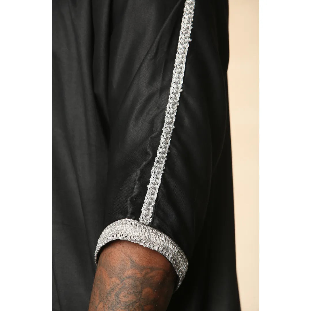 HM62_thobe_Black-Silver_52, HM62_thobe_Black-Silver_54, HM62_thobe_Black-Silver_56, HM62_thobe_Black-Silver_58, HM62_thobe_Black-Silver_60, HM62_thobe_Black-Silver_62