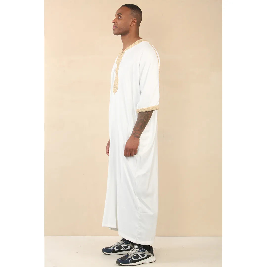 HM62_thobe_White-Gold_52, HM62_thobe_White-Gold_54, HM62_thobe_White-Gold_56, HM62_thobe_White-Gold_58, HM62_thobe_White-Gold_60, HM62_thobe_White-Gold_62