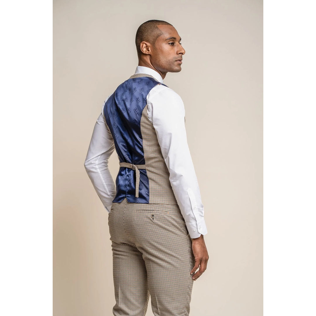 wc_waistcoat_elwood-beige_36, wc_waistcoat_elwood-beige_38, wc_waistcoat_elwood-beige_40, wc_waistcoat_elwood-beige_42, wc_waistcoat_elwood-beige_44, wc_waistcoat_elwood-beige_46, wc_waistcoat_elwood-beige_48, wc_waistcoat_elwood-beige_50, wc_waistcoat_elwood-beige_52