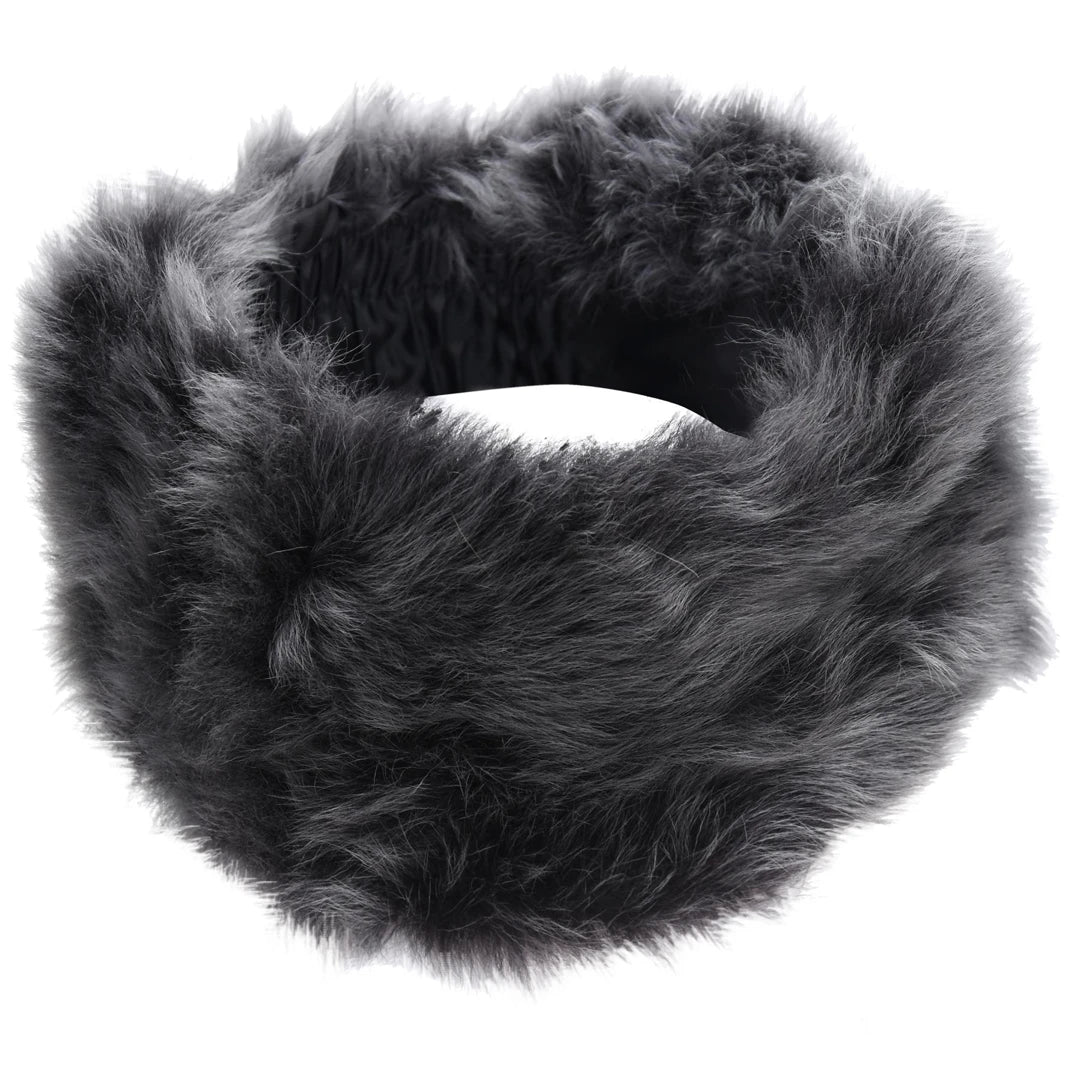 fur_scarf_black-brissa