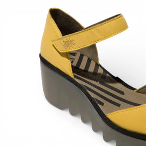 BISO305FLY - Sandalias de cuña de cuero amarillas para mujer