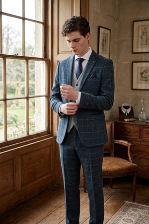 Costume en tweed « Harris Navy » avec gilet en tweed « Harris Grey »