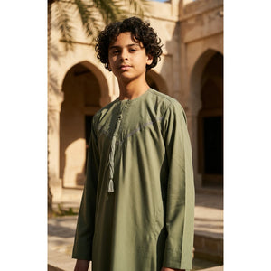 TT-008 - Boy's Emirati Omani Tassel Thobe-TruClothing