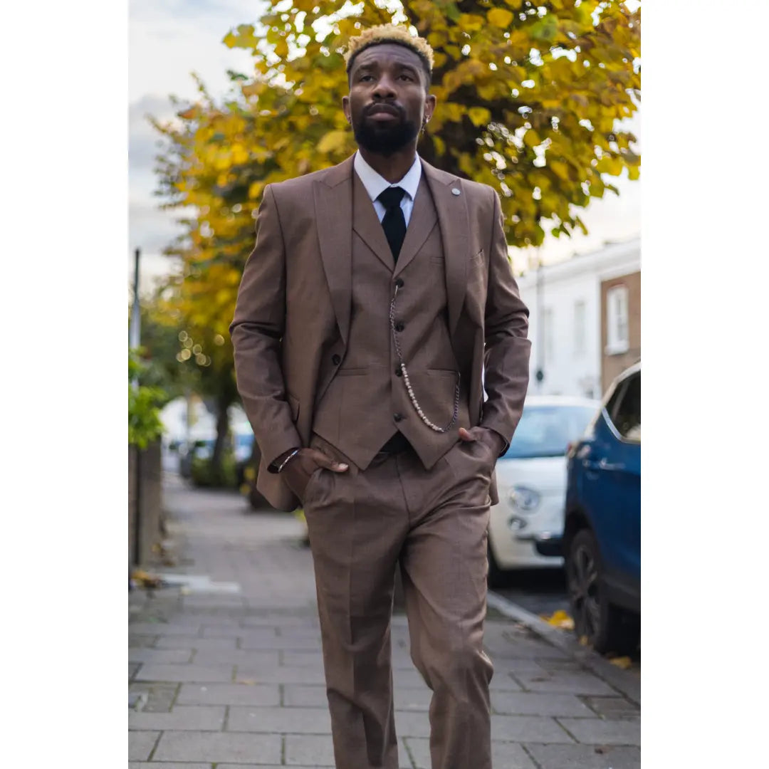 Abito marrone uomo discount