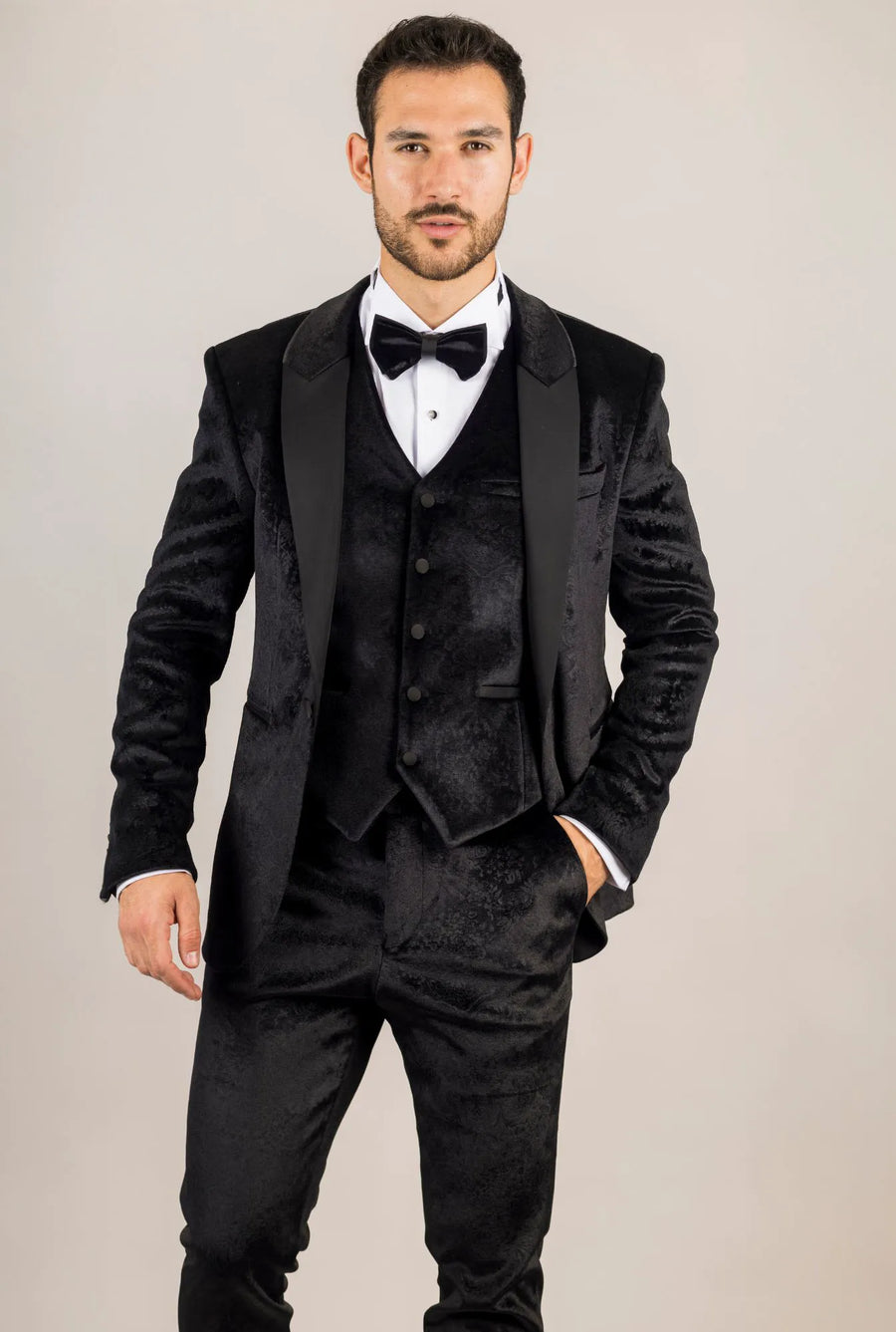 AK-26 - Czarny 3-częściowy smoking ślubny męski z welwetu - TruClothing.com - 1