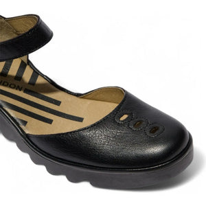 BISO305FLY - Women's Wedge Heel Closed Toe Leather Sandals - Black - Fly London - 4