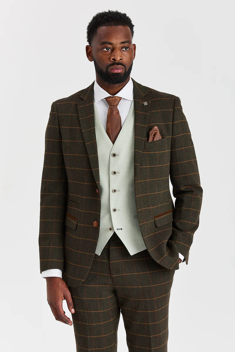 Traje de tweed verde a cuadros de Harris con chaleco color salvia de Belmont - Paul Andrew - 1