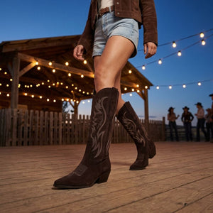 Botas de mujer ante vegano vaqueras hasta la rodilla marrón oscuro - TruClothing.com - 2