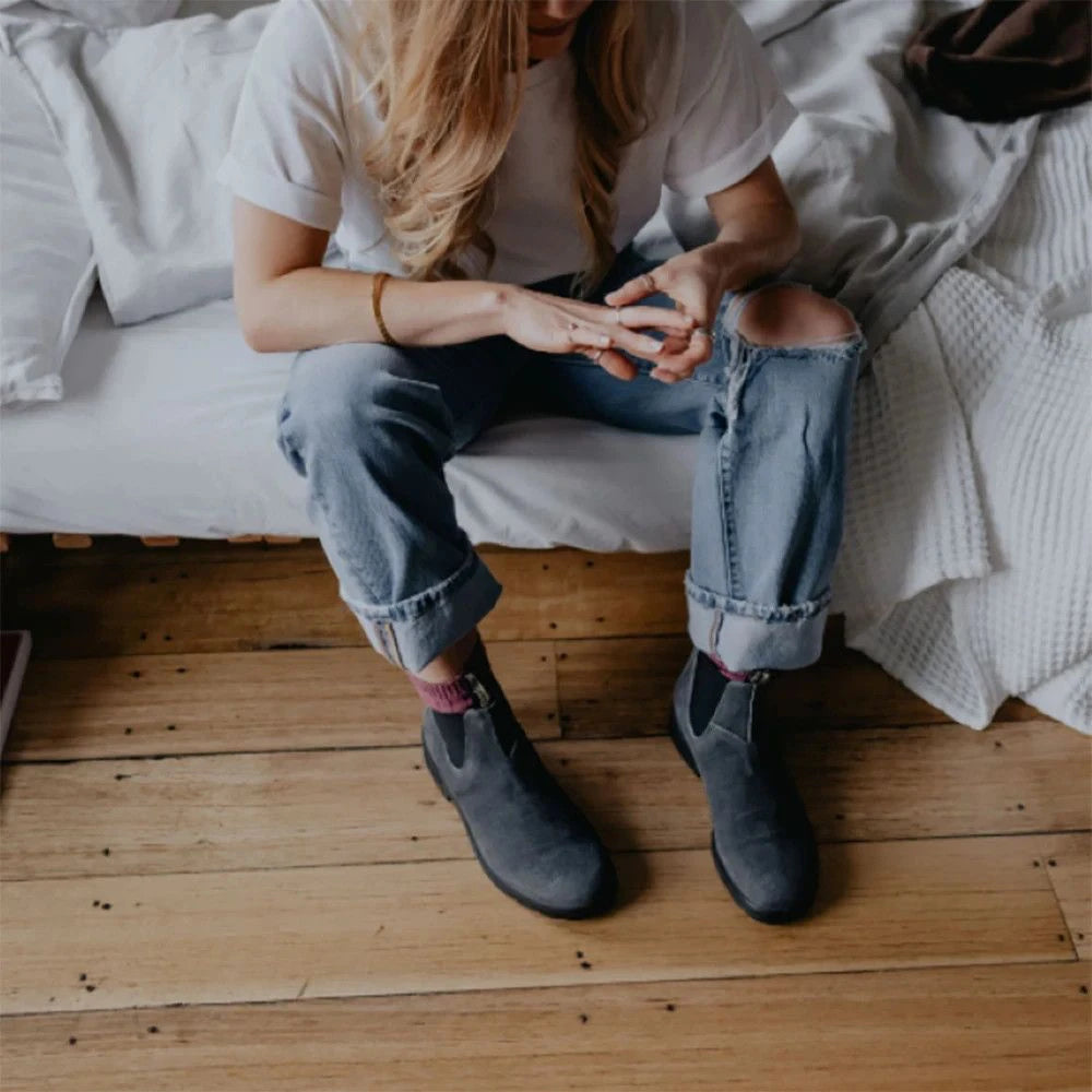 Blundstone 1910 Grey Suede Leather Chelsea Boots TruClothing