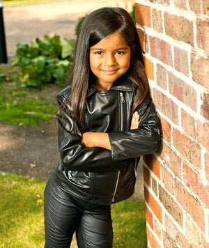 b1000_jacket_black_1-2, b1000_jacket_black_10-11, b1000_jacket_black_12-13, b1000_jacket_black_2-3, b1000_jacket_black_3-4, b1000_jacket_black_4-5, b1000_jacket_black_6-7, b1000_jacket_black_8-9