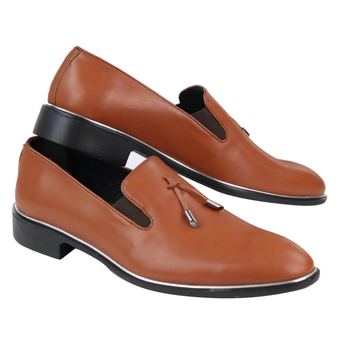Mens Slip On Tassel Shoes with Metal Trim-TruClothing