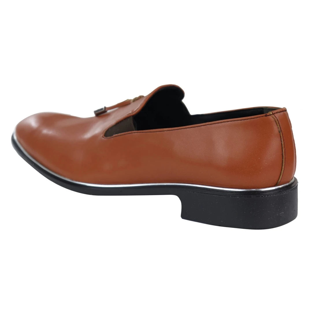 Mens Slip On Tassel Shoes with Metal Trim-TruClothing