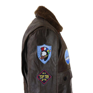 Brązowa kurtka pilotka męska Top Gun z przetartą fakturą i futrzanym kołnierzem - Infinity Leather - 6